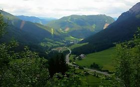 Charmante Ferienwohnung In Vordernberg - Alpenidylle Pur